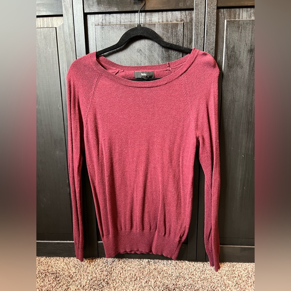 Elegant Red Women's Sweater